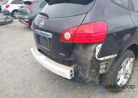 2015 Nissan Rogue Select S from USA, damaged, VIN JN8AS5MV0FW767312